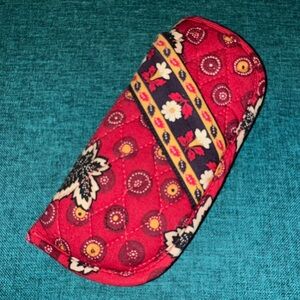 NEW Vera Bradley Quilted Eyeglasses Case “Red Leaf” Floral Retired Pattern NWOT